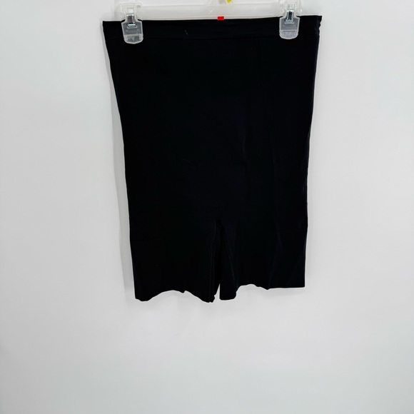 Spanx High Waist Mid Thigh Shaping Short Womens size 2X Black Shapewear nylon - Picture 8 of 8